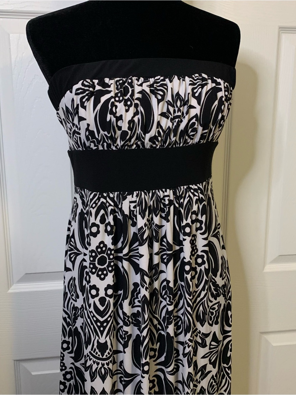 Bisou Bisou B&W Strapless Maxi Summer Dress - Picture 2 of 5